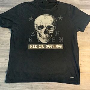 Mens T- shirt